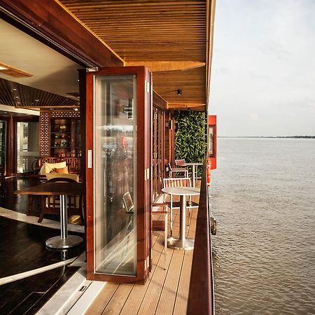 湄公河之眼游轮酒店 芹苴 外观 照片